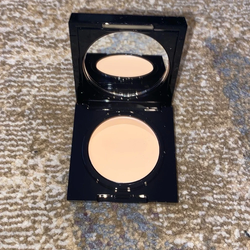 Nikol Cosmetics Eye & Lip Primer
